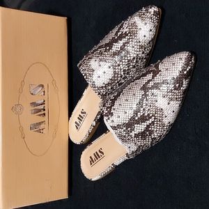 AMS ISABELLA-16 SNAKE MULE FLAT "Various Sizes"